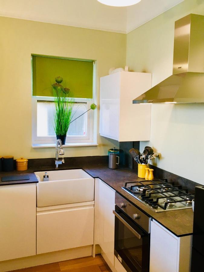 Grade 2 Listed Apartment In Heart Of Hastings Bagian luar foto